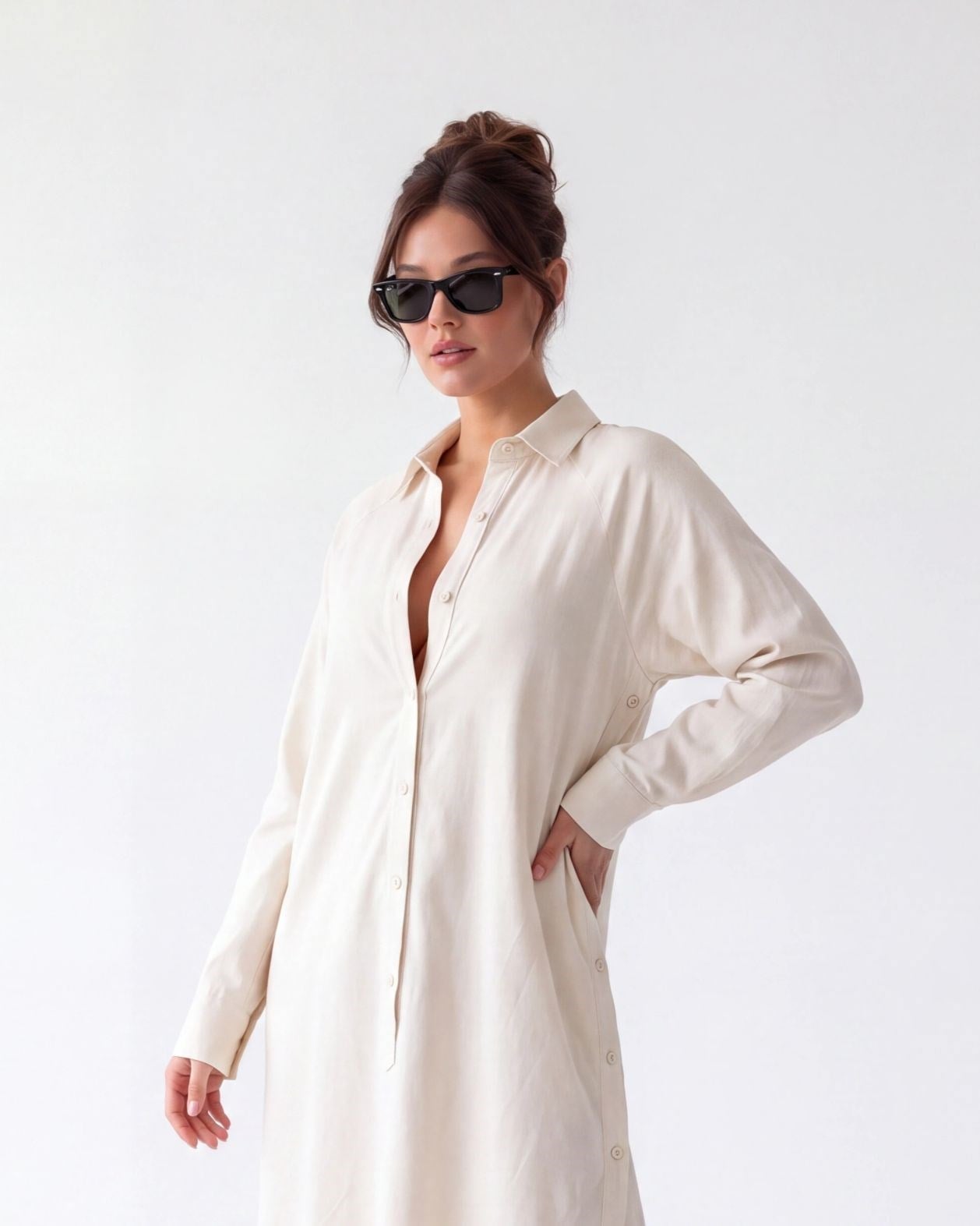 Long Sleeve Collared Dress in Light Cream - Fame - by Peralane - photo 4