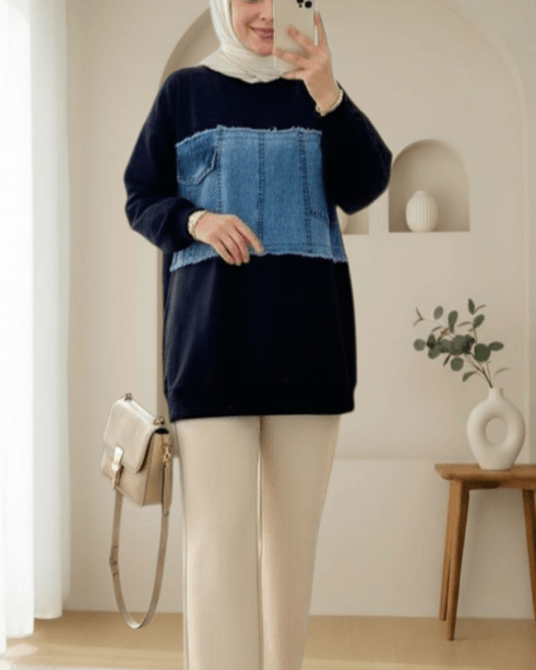 Black Round Neck Sweatshirt with Denim Chest Pockets - Podyumplus - by Peralane - photo 2
