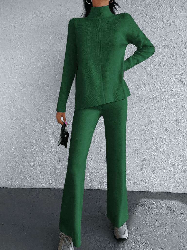 Women's Long Sleeve Ribbed Knit Co-ord Set in Emerald Green - Janes - by Peralane