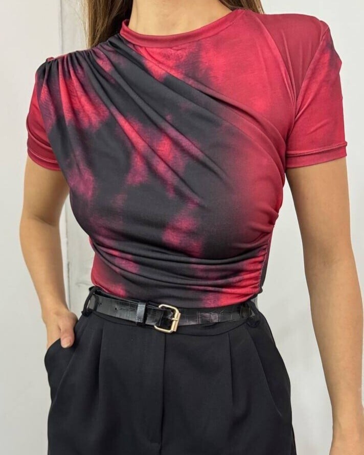 Ruched Shoulder Batik Print Blouse - Red - Podyumplus - by Peralane - photo 3
