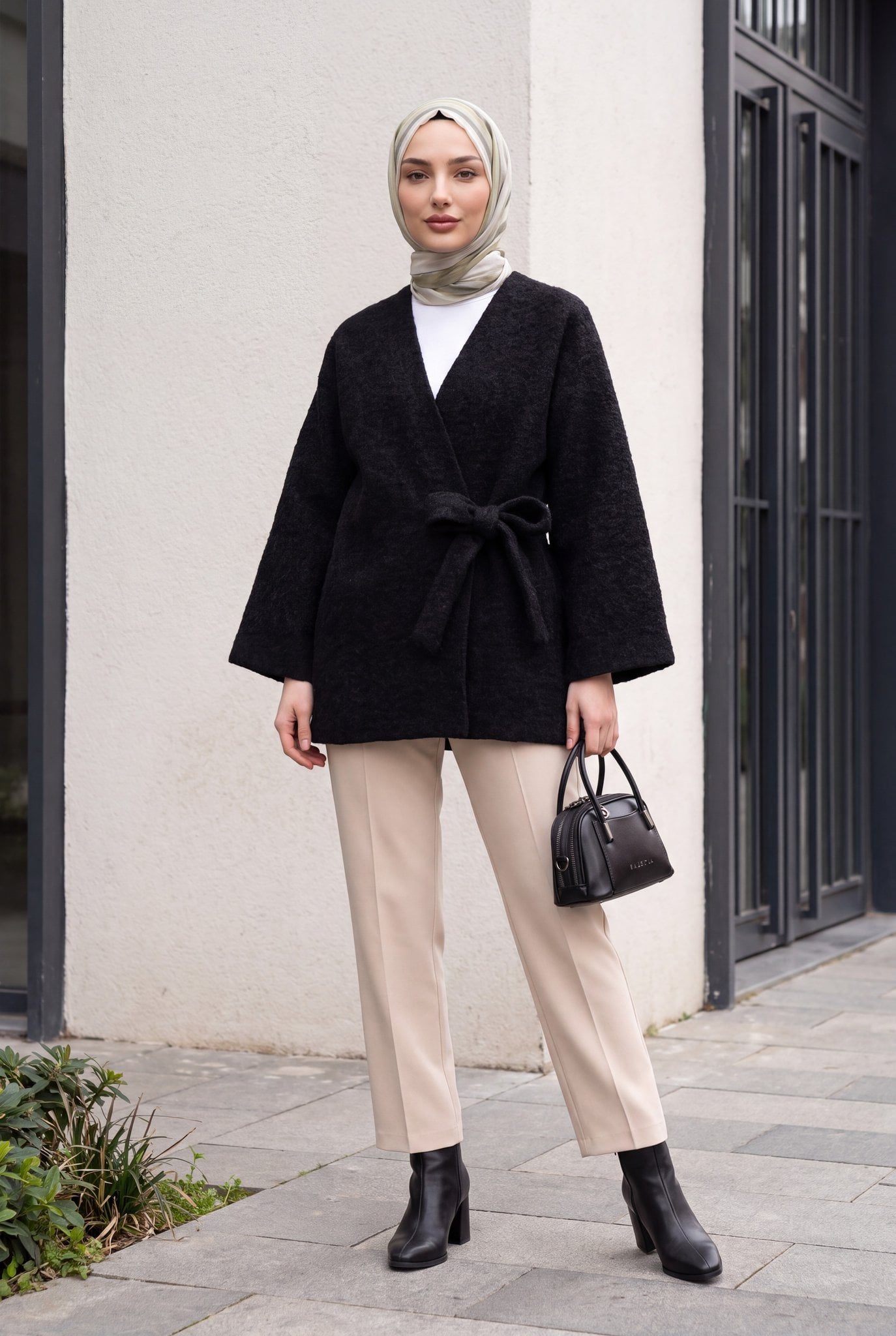 Side-Tie Fringed Kimono - Black - Podyumplus - by Peralane - photo 4