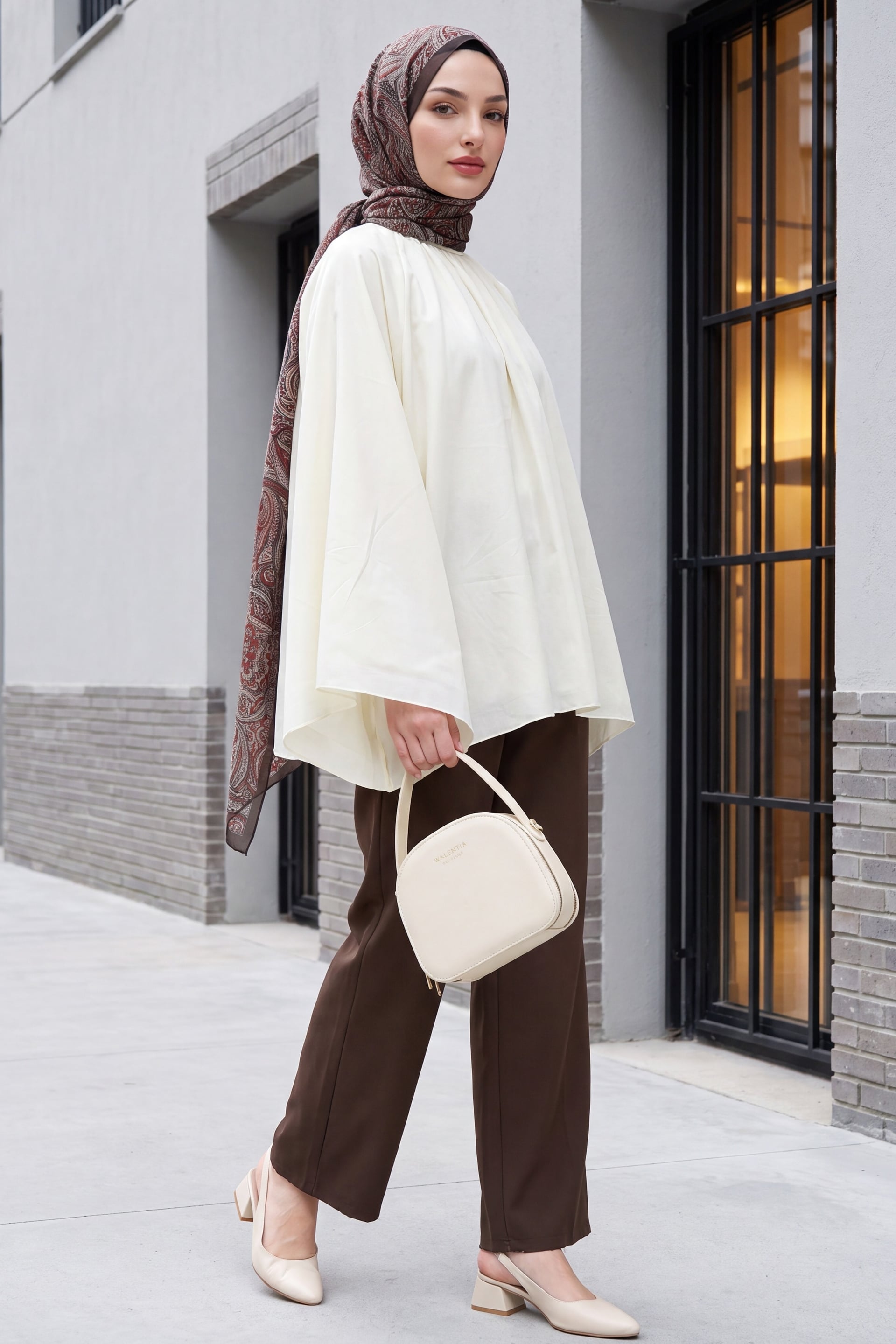 Cream Lined Voile Blouse with Gathered Neckline and Spanish Sleeves - Podyumplus - by Peralane - photo 4