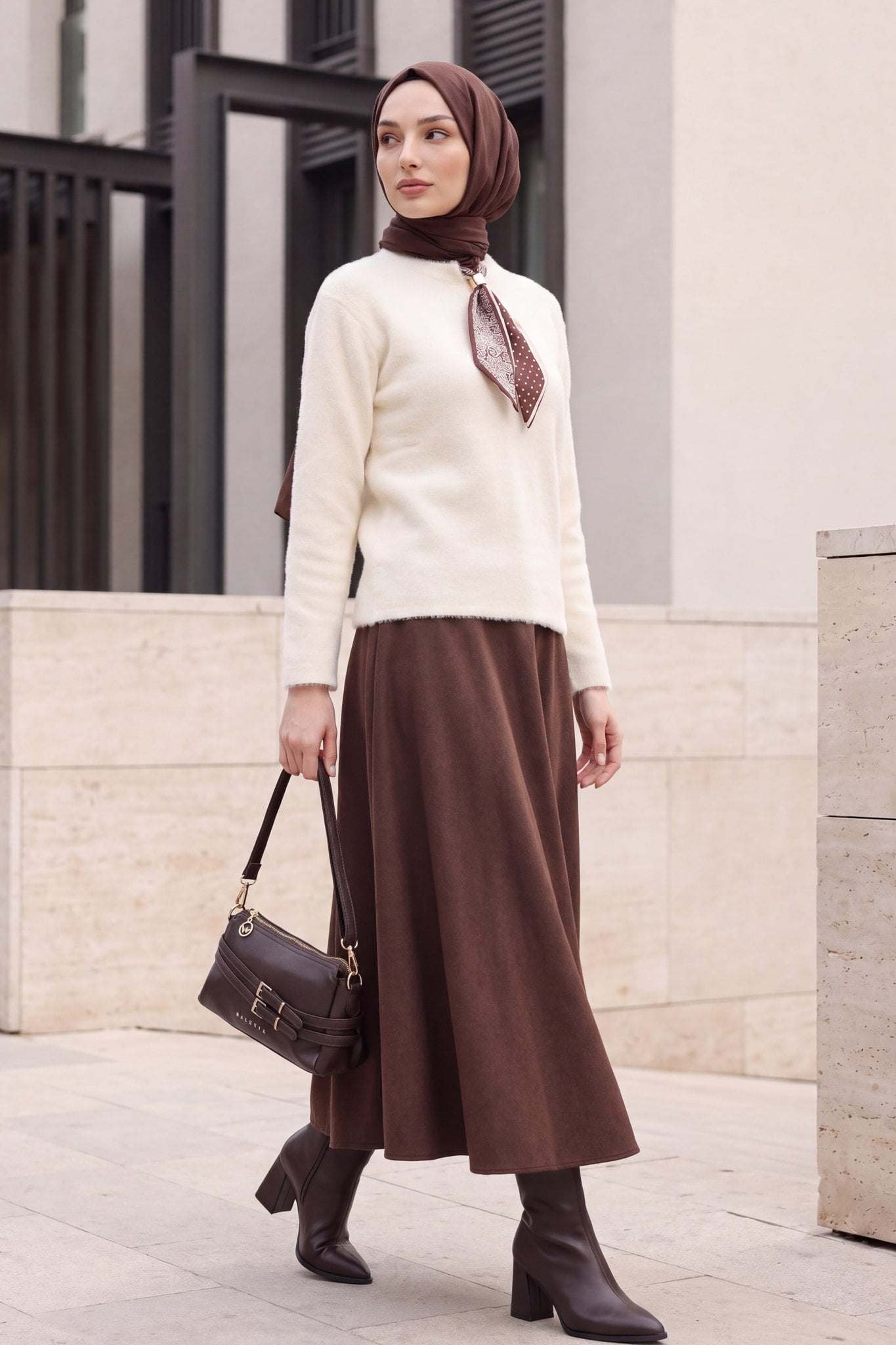 Women's Oversized Scarf Detail Sweater in Cream - Bigdart - by Peralane - photo 6