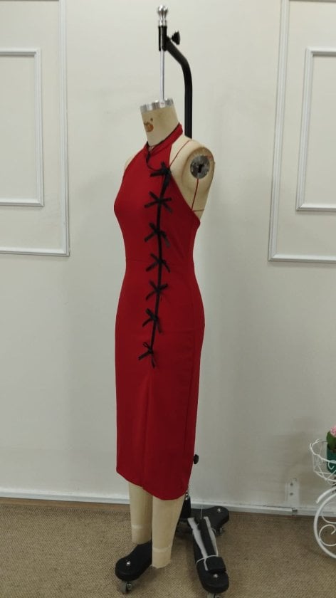 Women's One-Shoulder Midi Crepe Dress with Bow Tie Detail and Slit - Janes - by Peralane - photo 5