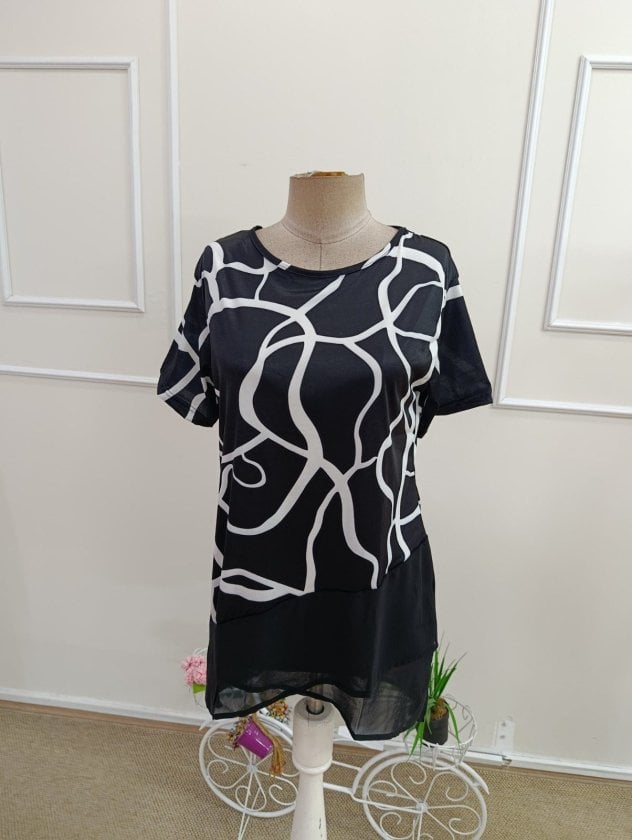 Women's Short Sleeve Bike Neck Patterned Top with Asymmetric Tulle Detail - Janes - by Peralane - photo 5