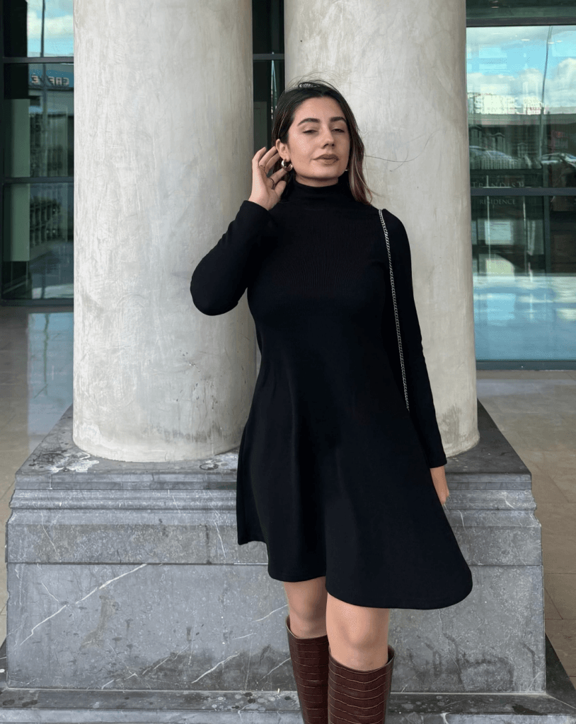 Women's Long-Sleeve Turtleneck Flared Knit Dress - Janes - by Peralane - photo 5