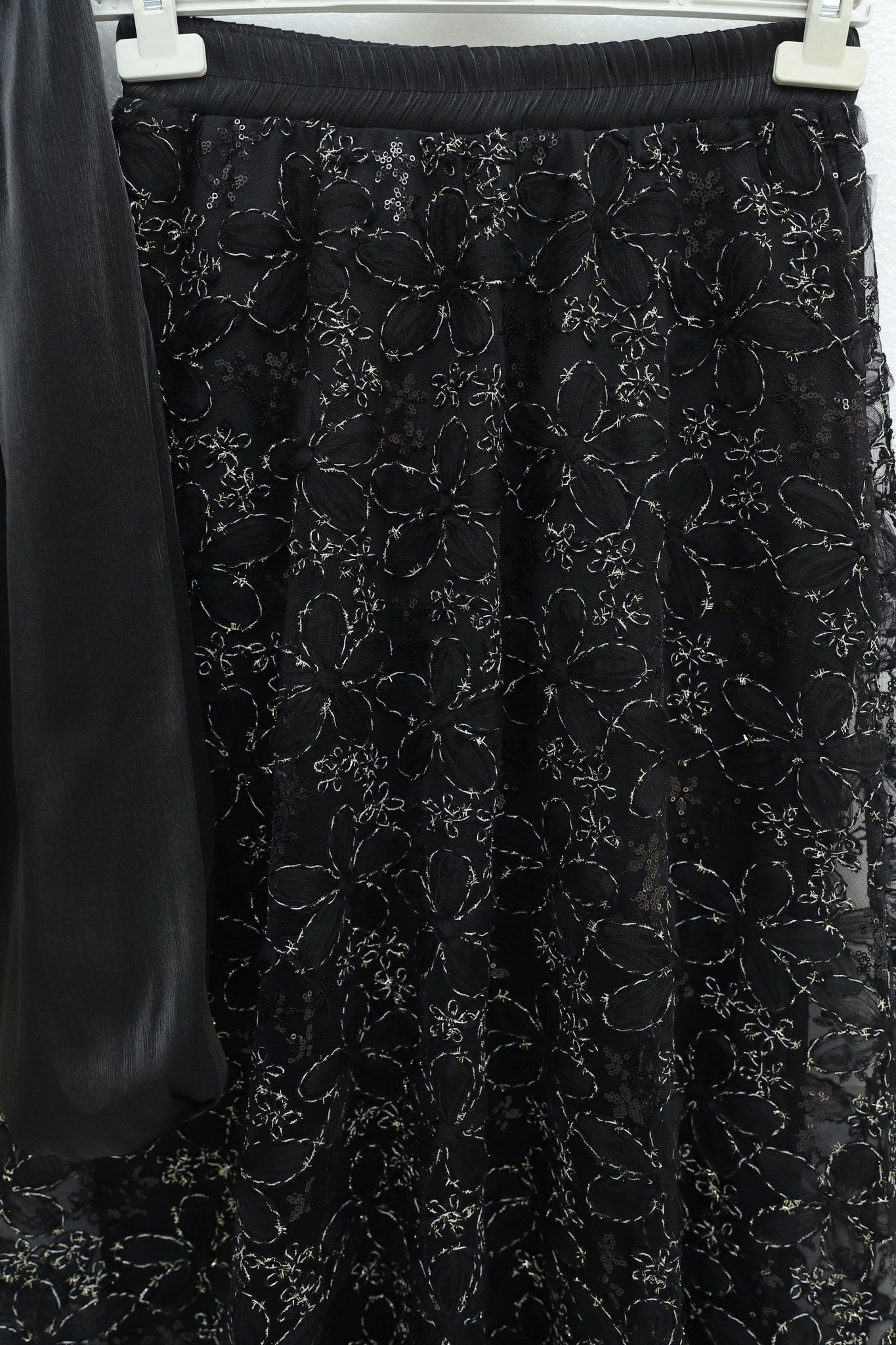 Black Lace Overlay A-Line Skirt with Gold Floral Pattern - Podyumplus - by Peralane - photo 9