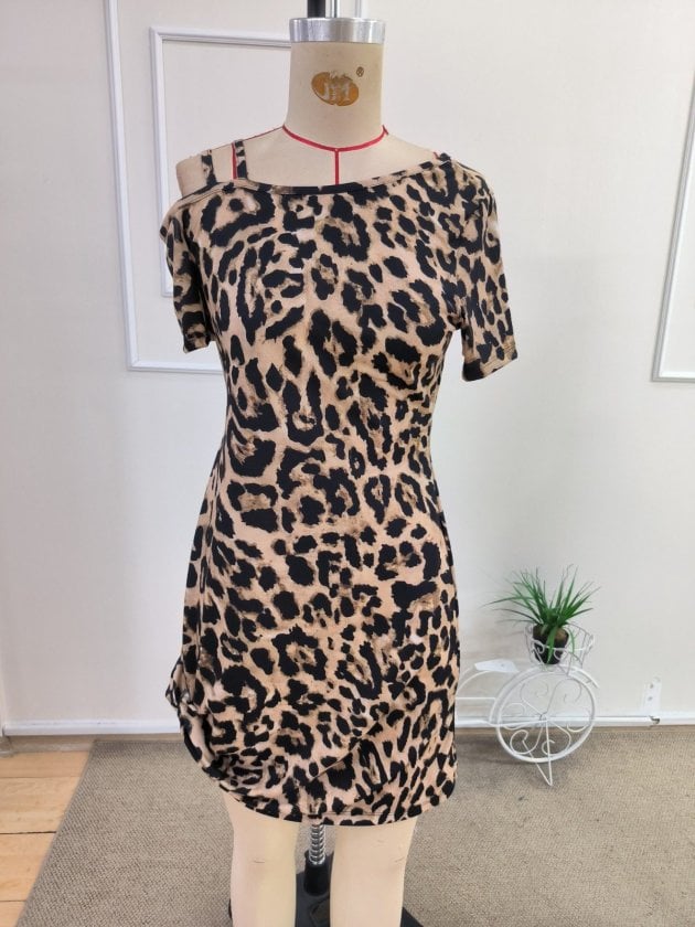 Women's Short Sleeve One-Shoulder Leopard Print Knit Dress - Janes - by Peralane - photo 3