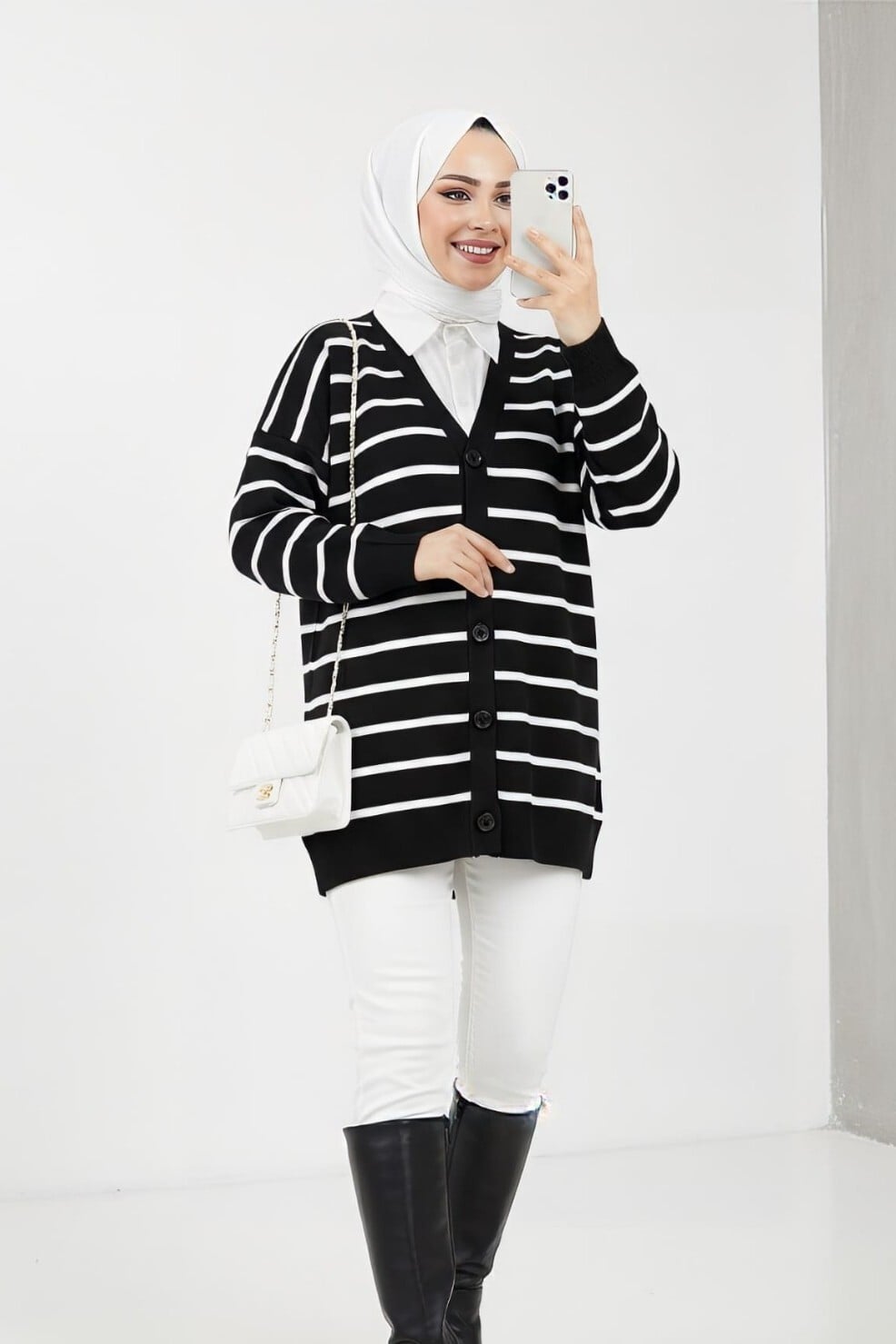 Striped Button-Up V-Neck Knit Cardigan - Black - Podyumplus - by Peralane - photo 2