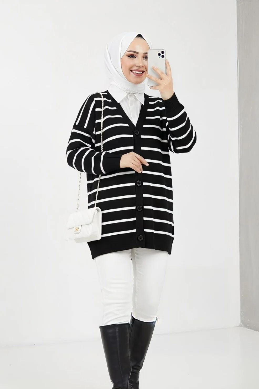 Striped Button-Up V-Neck Knit Cardigan - Black - Podyumplus - by Peralane - photo 2