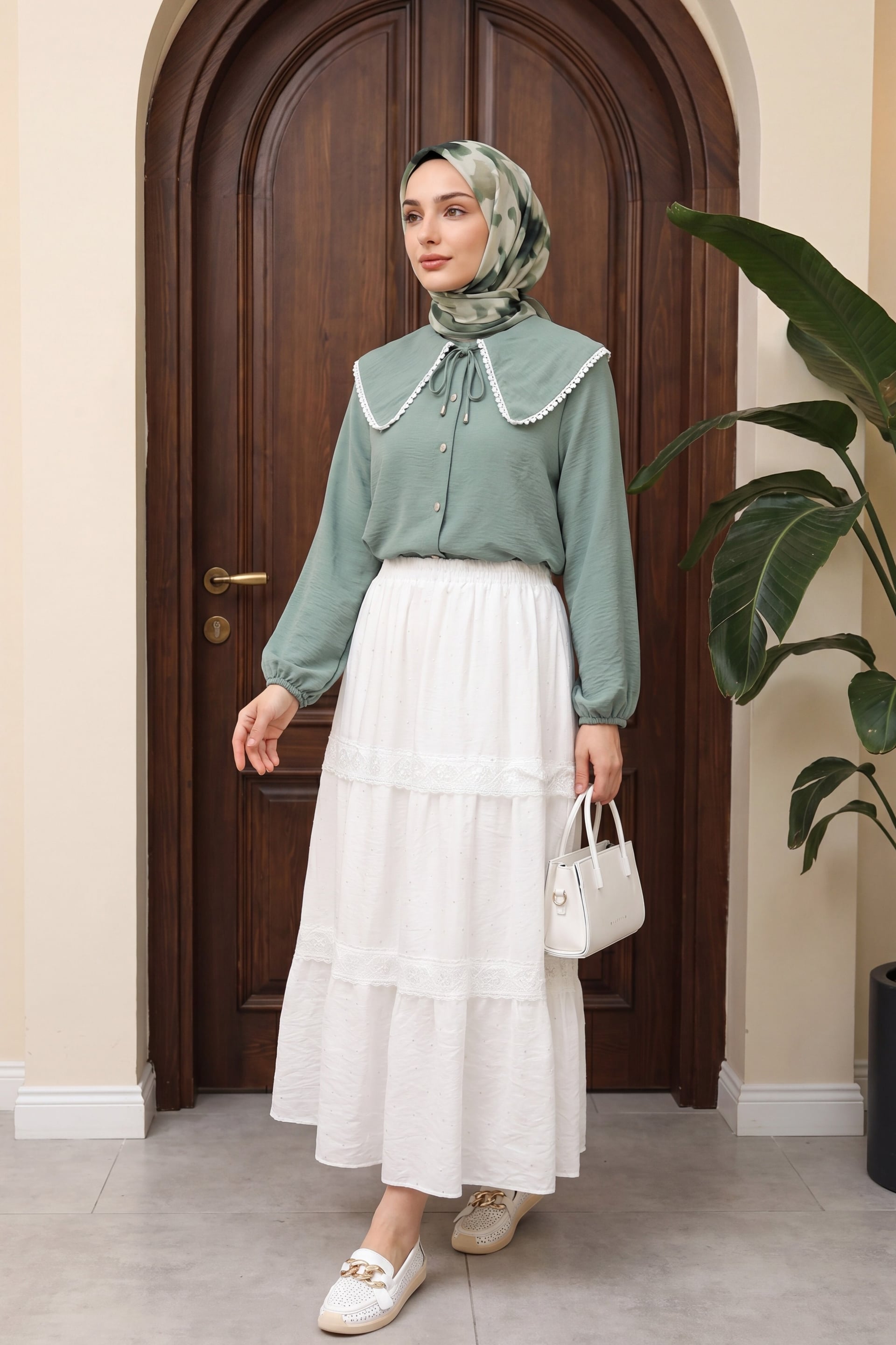 Peter Pan Collar Lace Trim Blouse with Elastic Cuffs - Mint - Podyumplus - by Peralane