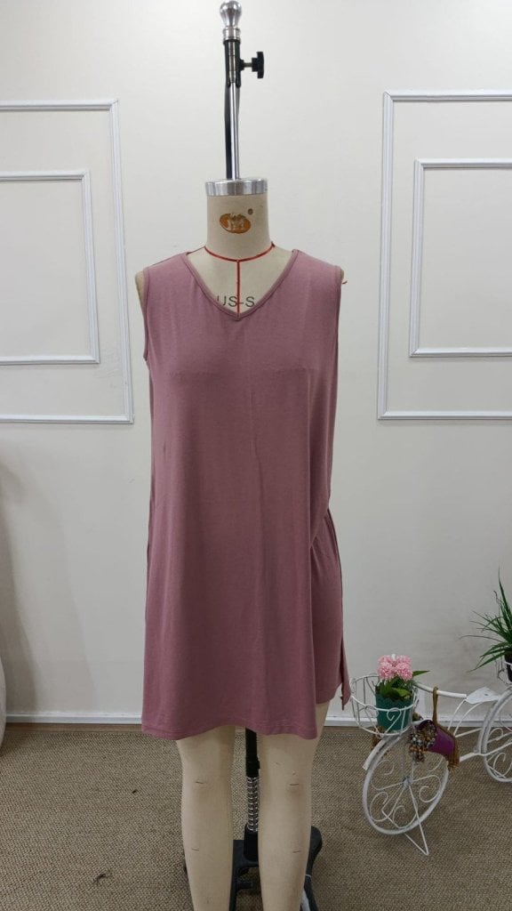 Women's Sleeveless V-Neck Side-Slit Viscose Tunic and Shorts Set - Janes - by Peralane - photo 6