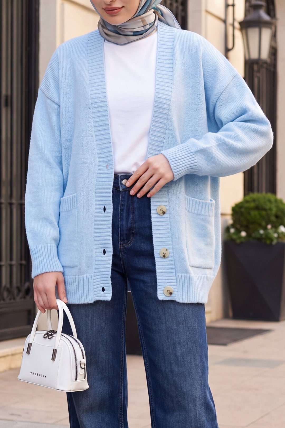 Buttoned Double-Pocket Relaxed Knit Cardigan - Baby Blue - Podyumplus - by Peralane