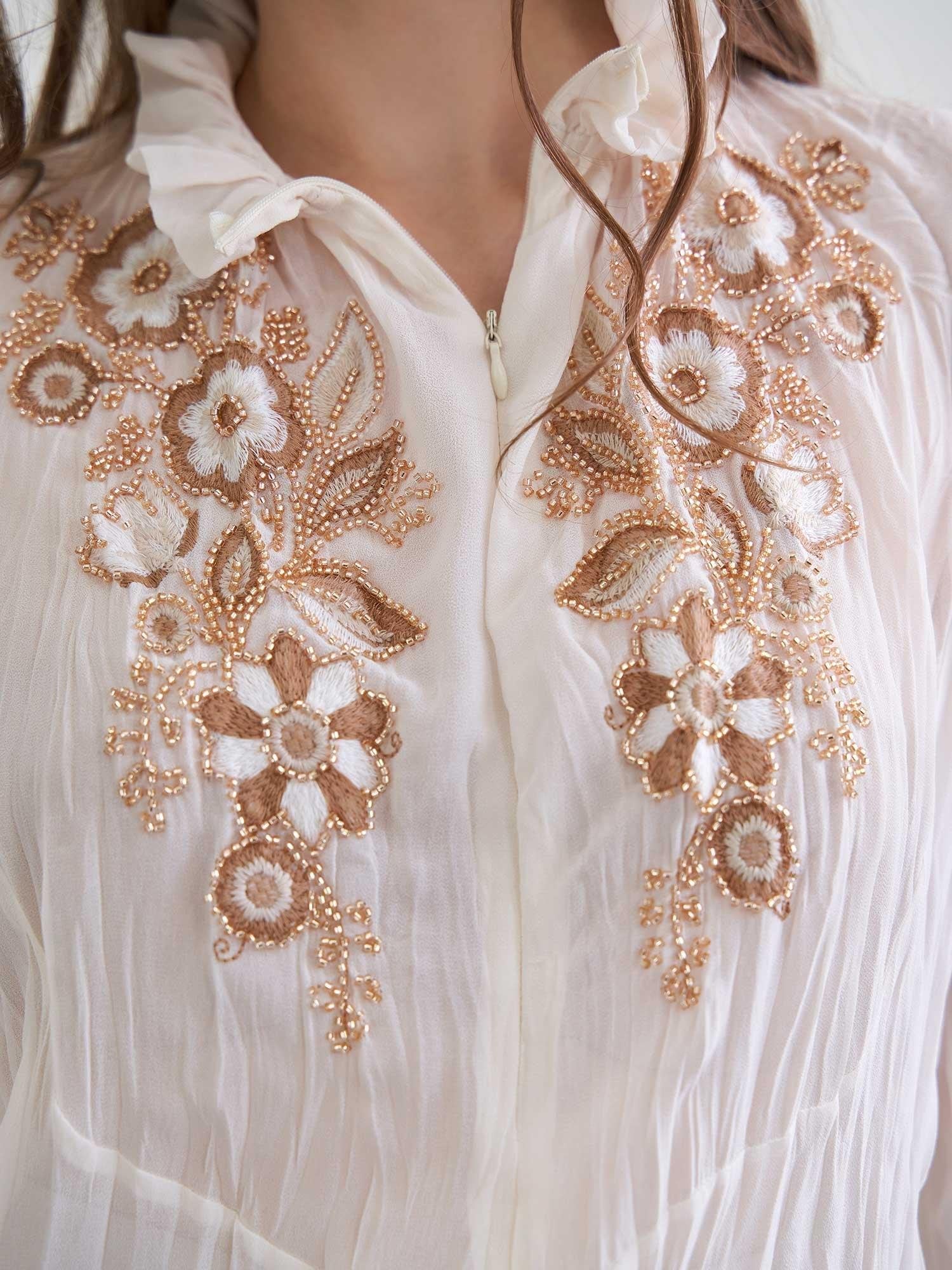 Embroidered Crinkled Blouse and Wide-Leg Trousers Set in Ecru - Lefon - by Peralane - photo 5