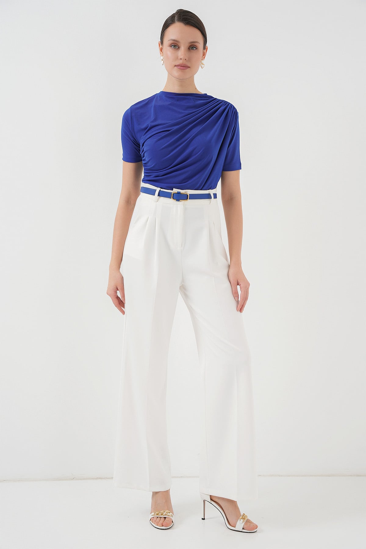 Ruched Detail Short Sleeve Sandy Blouse - Saks - Bigdart - by Peralane