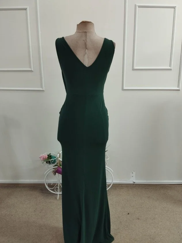 Women's Sleeveless Cowl Neck Long Sandy Dress in Green - Janes - by Peralane - photo 6