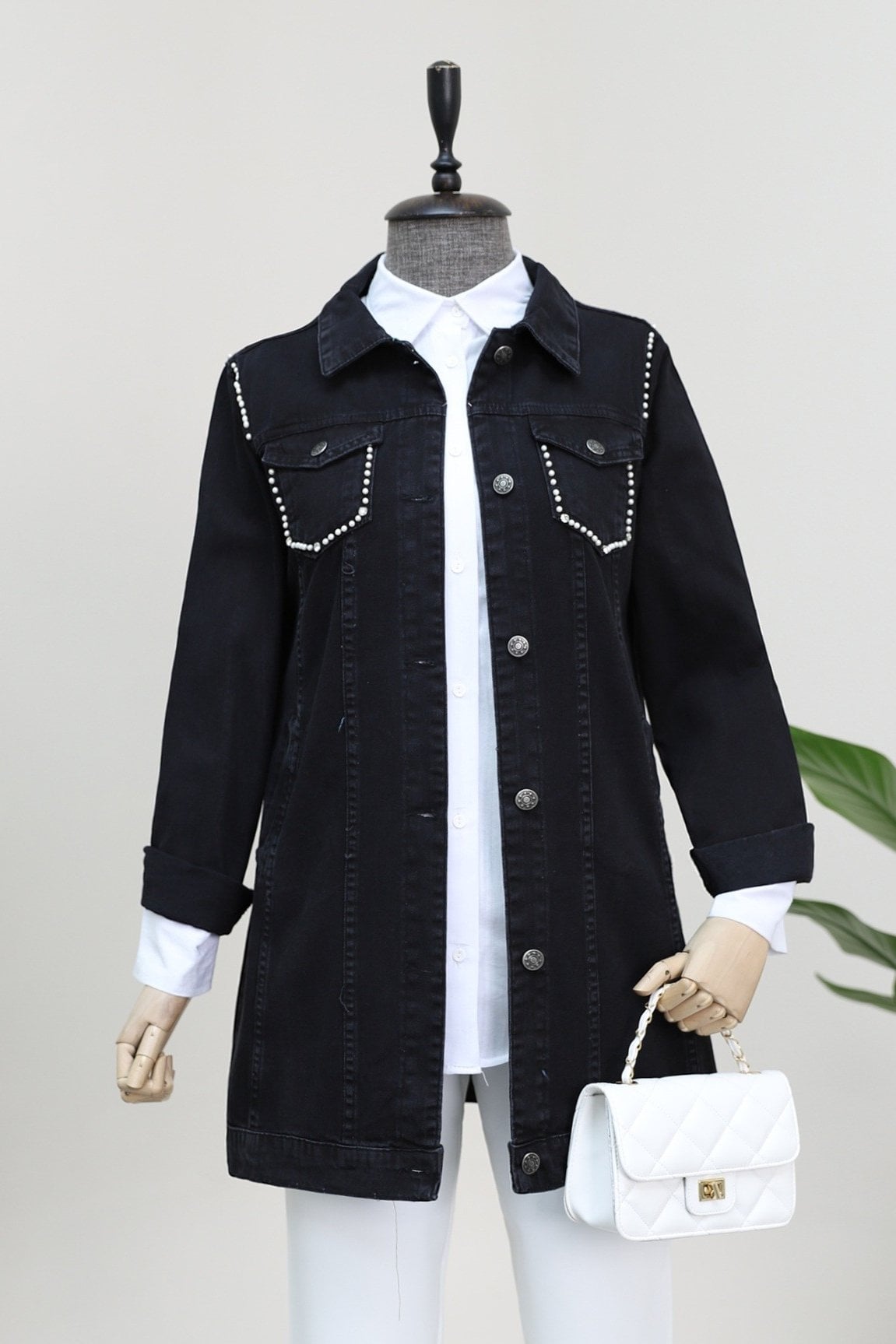 Women's Black Denim Jacket with Pearl Beading and Random Wash - Podyumplus - by Peralane