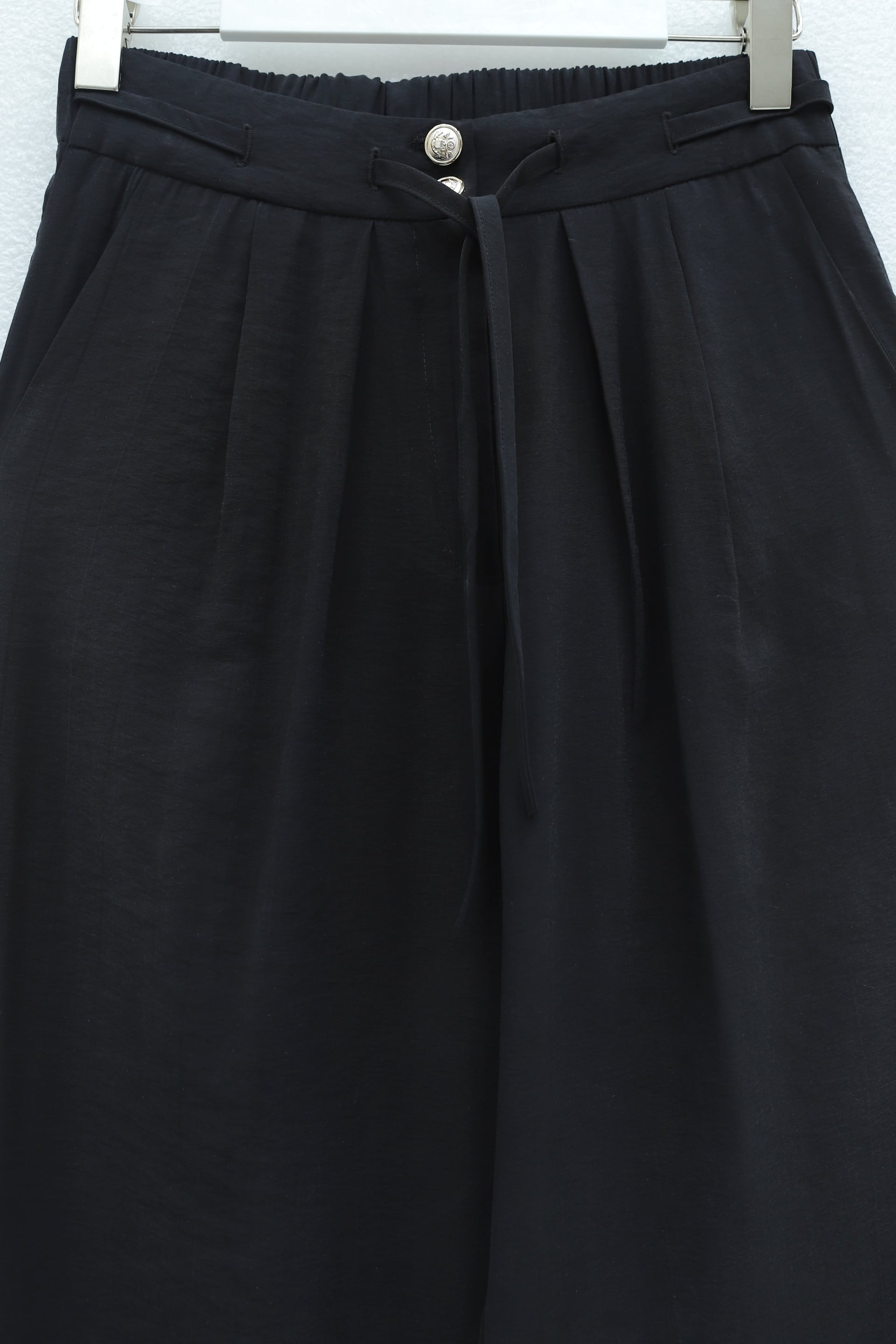 High Waist Tencel Trousers with Drawstring and Double Button - Black - Podyumplus - by Peralane - photo 5