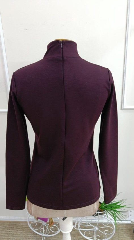 Women's Long Sleeve Turtleneck Ribbed Modal Blouse - Janes - by Peralane - photo 5