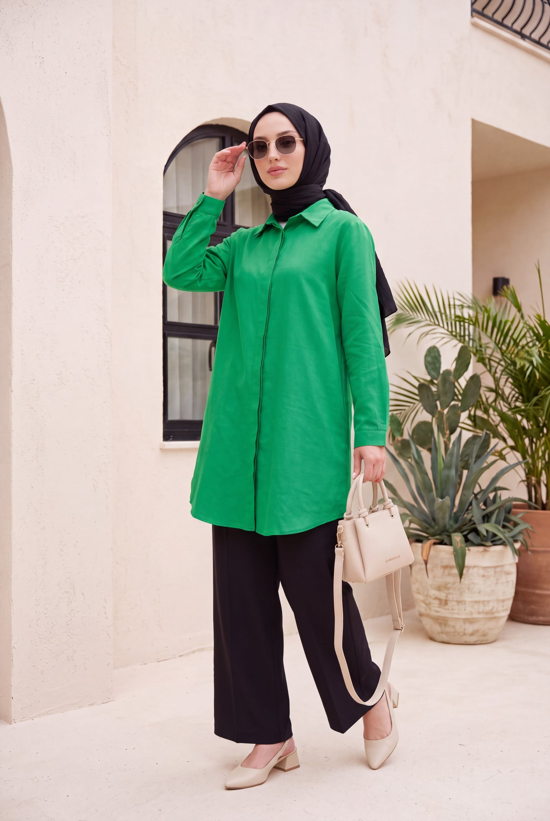 Hidden Button Oval Cut Long Tunic - Green - Podyumplus - by Peralane - photo 2