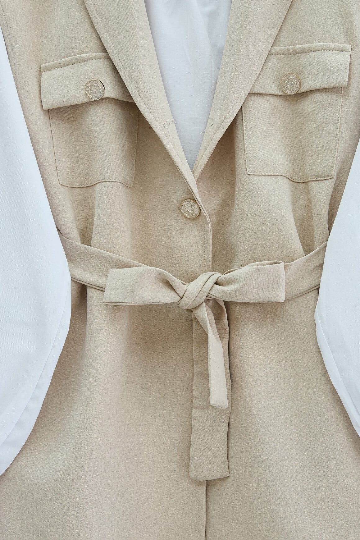 Beige Modest Three-Piece Set with Belted Vest and Trousers - Podyumplus - by Peralane - photo 4