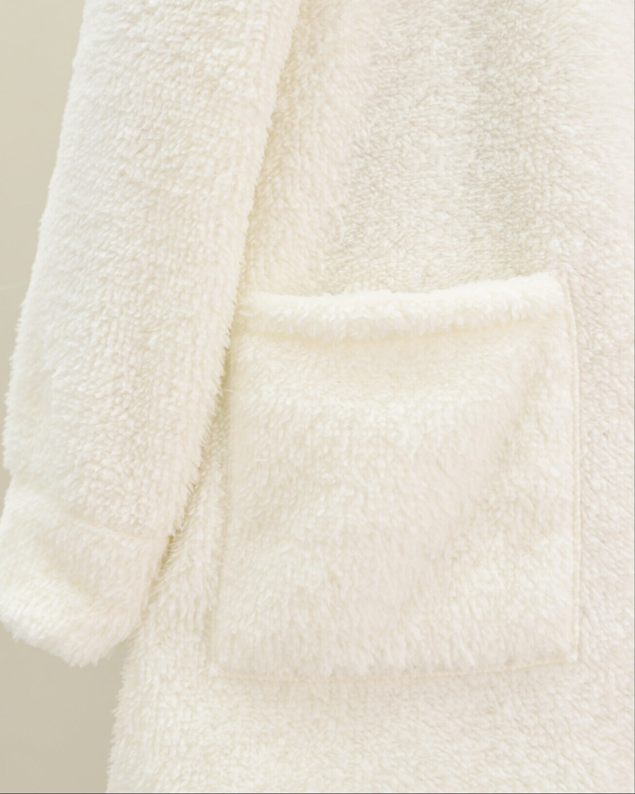 Ecru Teddy Fleece Cardigan with Full-Length Button Closure and Pockets - Podyumplus - by Peralane - photo 4