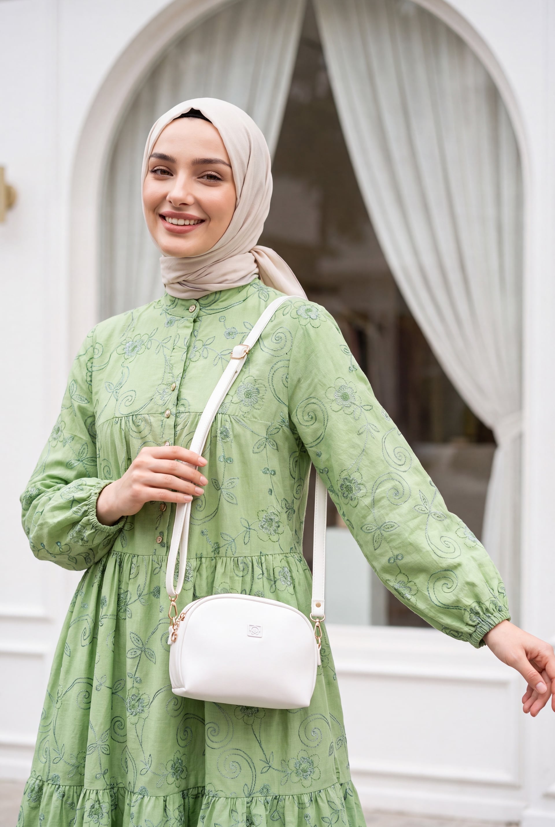 Long-Sleeved Tiered Dress with Half Button Placket and Jacquard Print - Khaki - Podyumplus - by Peralane - photo 4