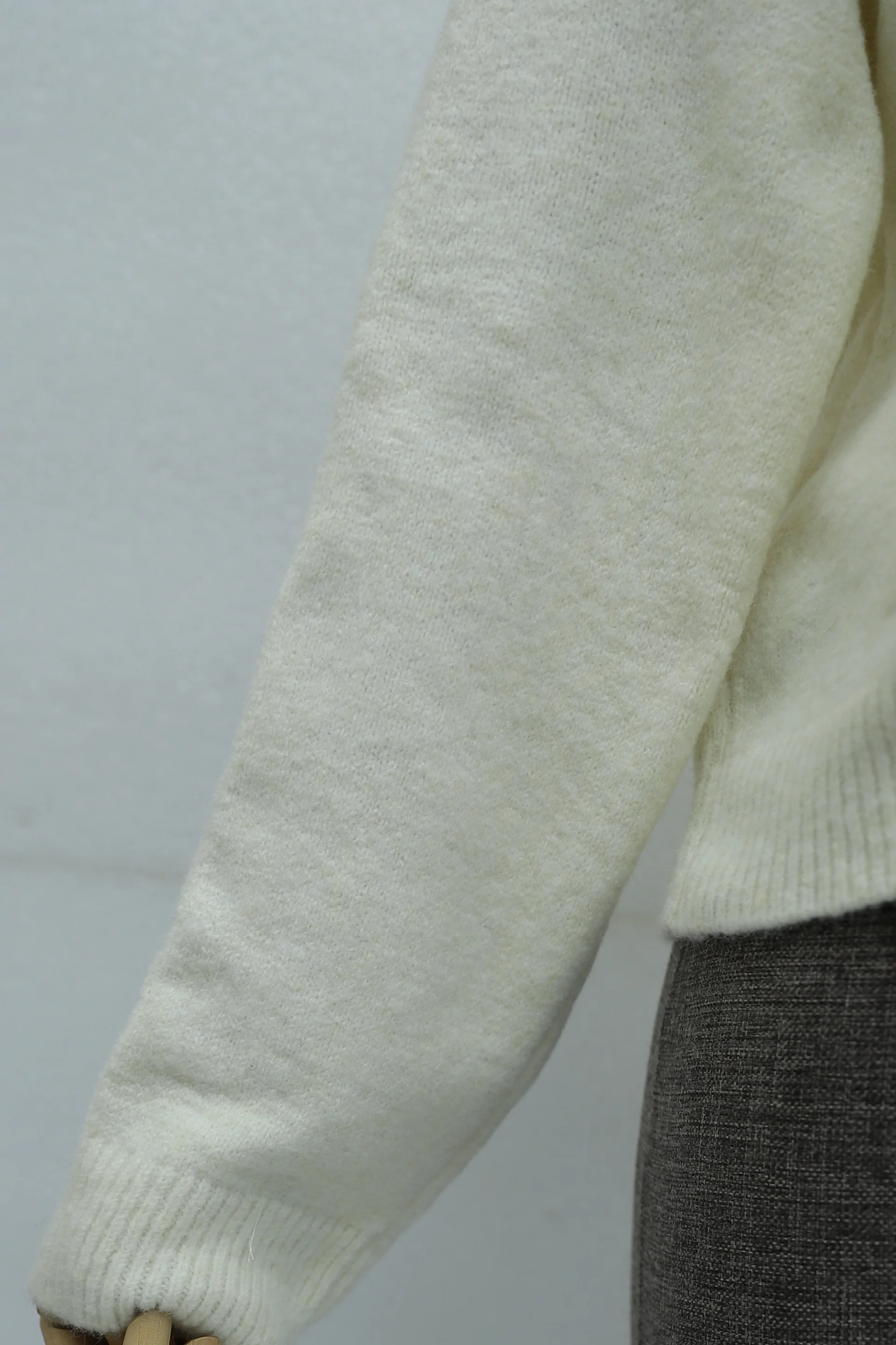 Cream Knit Cardigan with Collared Neckline and Pearl Buttons - Podyumplus - by Peralane - photo 9