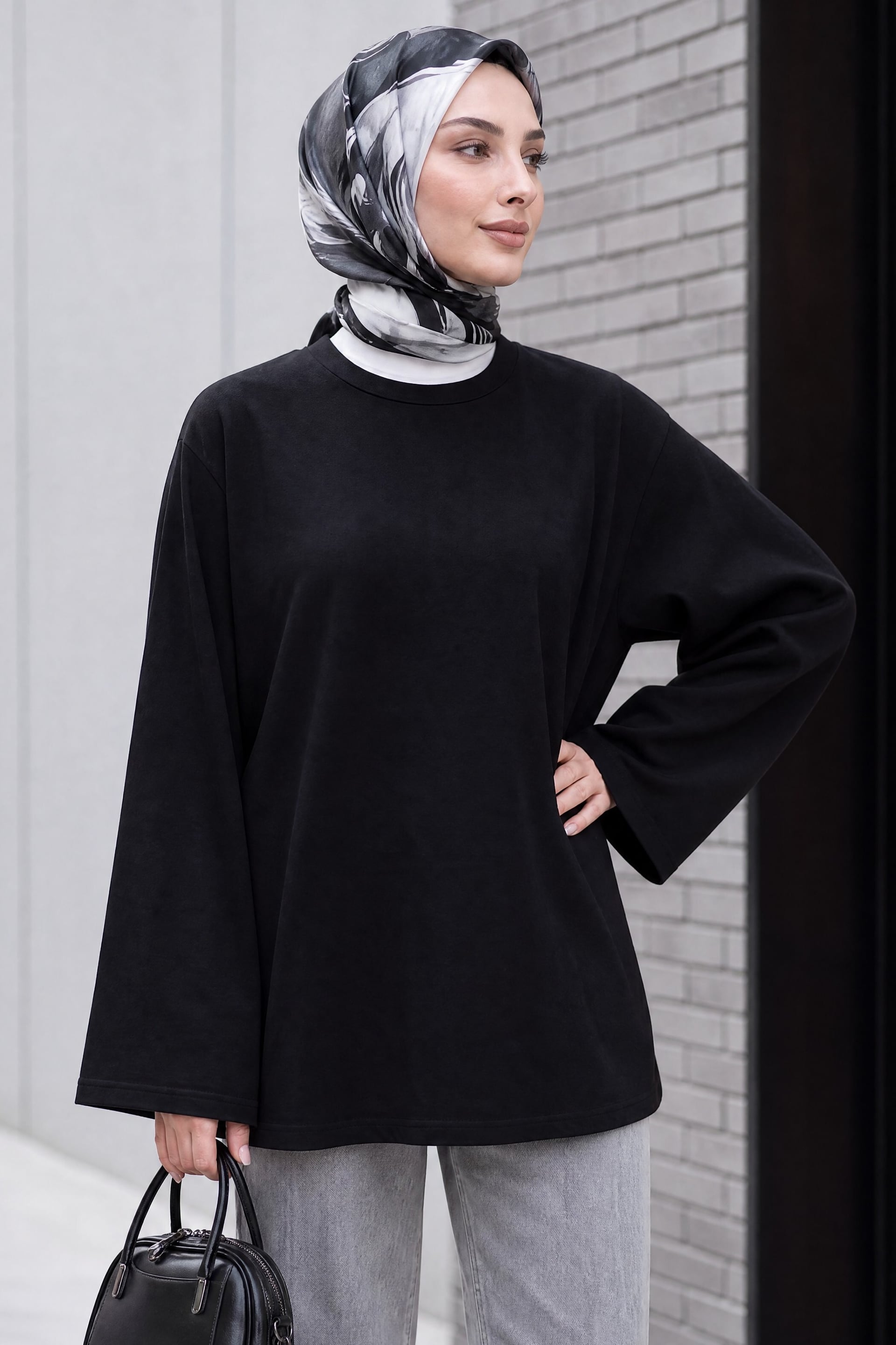 Black High-Neck Long-Sleeve Padded-Shoulder Blouse with Flared Sleeves - Podyumplus - by Peralane - photo 2