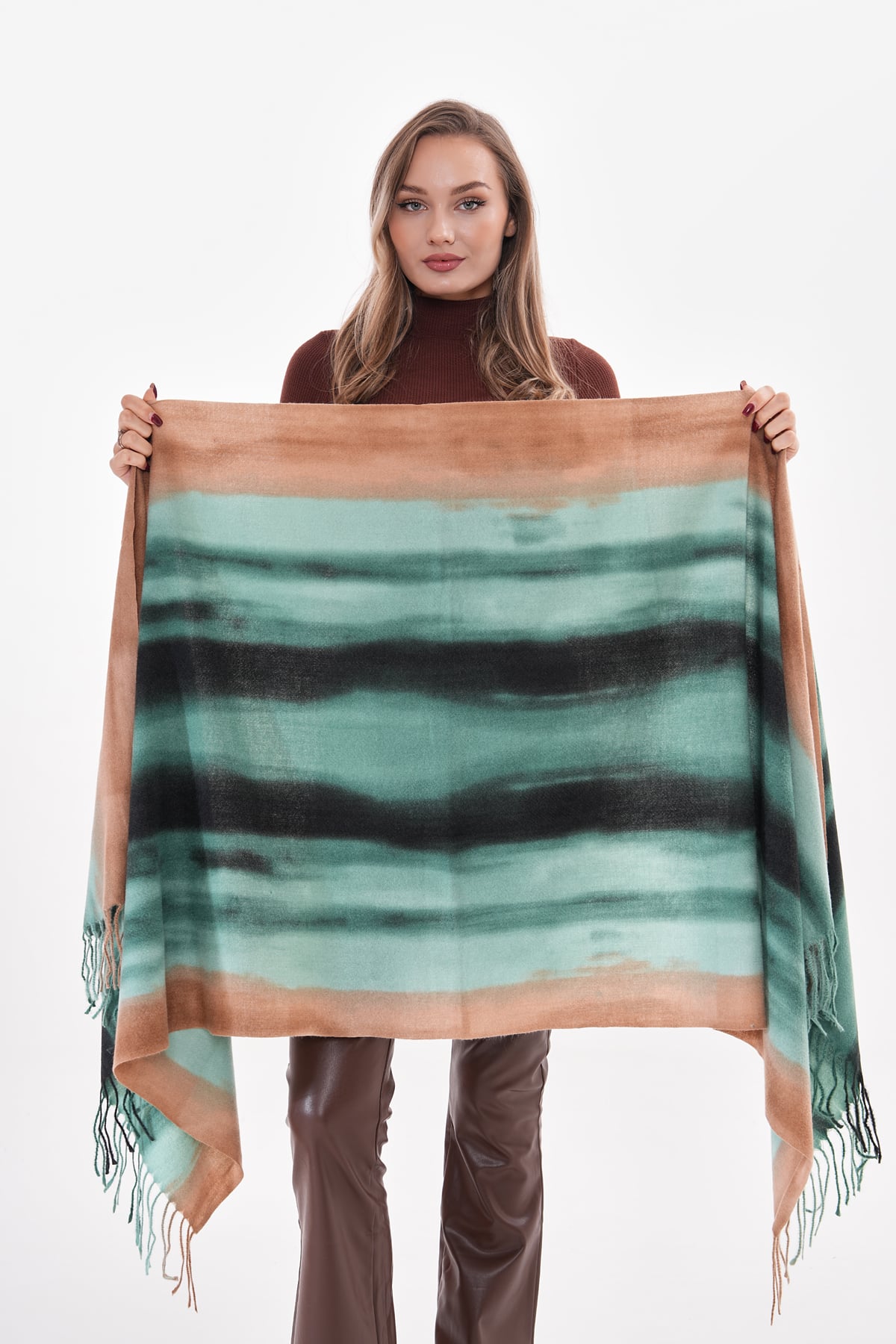 Green Batik Fringed Scarf - Nesvay - by Peralane - photo 3