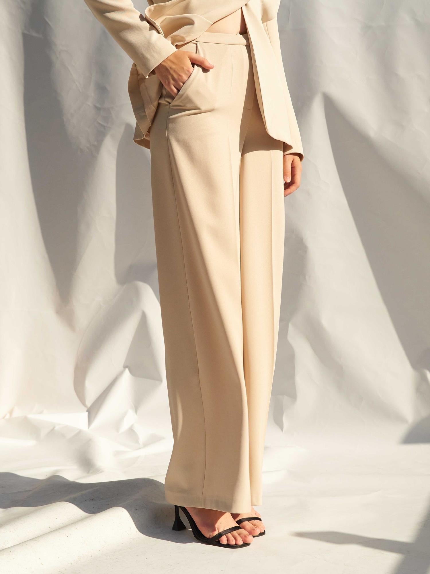 High-Waist Wide-Leg Fluid Trousers - Light Beige - Lefon - by Peralane - photo 9