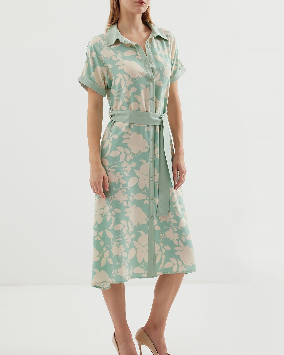 Floral Print Short-Sleeve Shirt Dress in Light Green - Bigdart - by Peralane
