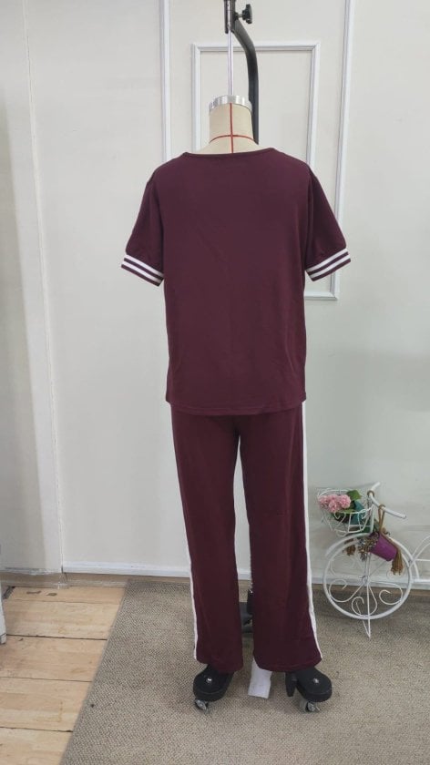 Women's V-Neck Short Sleeve Jersey T-Shirt and Trousers Loungewear Set - Janes - by Peralane - photo 6