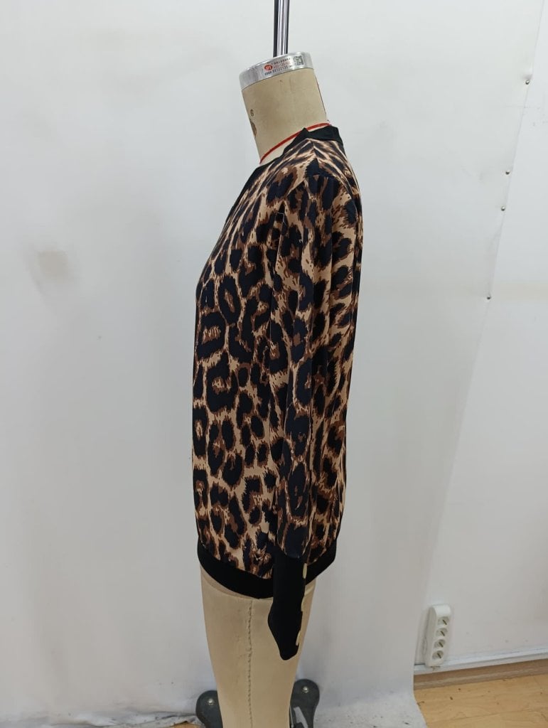 Women's Long Sleeve V-Neck Leopard Print Suprem Blouse - Janes - by Peralane - photo 8