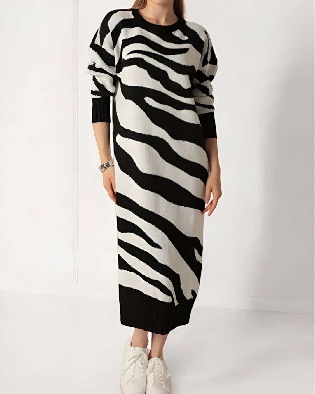 Slit Patterned Knit Dress - Black - Podyumplus - by Peralane - photo 4