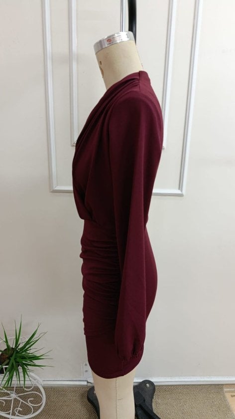 Women's Long Sleeve Wrap V-Neck Asymmetric Tulip Hem Crepe Dress - Janes - by Peralane - photo 5
