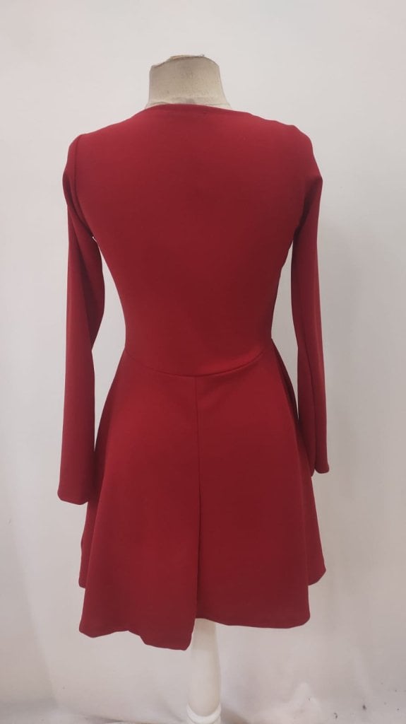Women's Long-Sleeved V-Neck Dress with Pearl Trim - Janes - by Peralane - photo 5