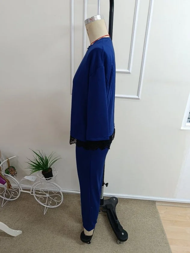 Women's Long-Sleeve Crew Neck Lace Trim Viscose Two-Thread Blouse and Trousers Two-Piece Set - Janes - by Peralane - photo 6