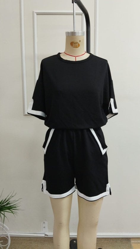 Women's Short Sleeve Crew Neck Striped Trim Viscose Two-Thread Blouse and Shorts Two-Piece Set - Janes - by Peralane - photo 4