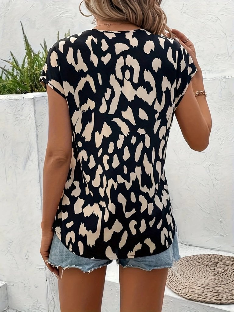 Women's V-Neck Short Sleeve Suprem Blouse with Abstract Animal Print - Janes - by Peralane - photo 3