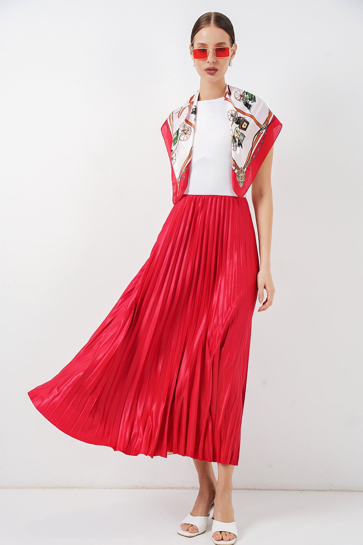 Red Pleated Faux Leather Skirt - Bigdart - by Peralane - photo 2