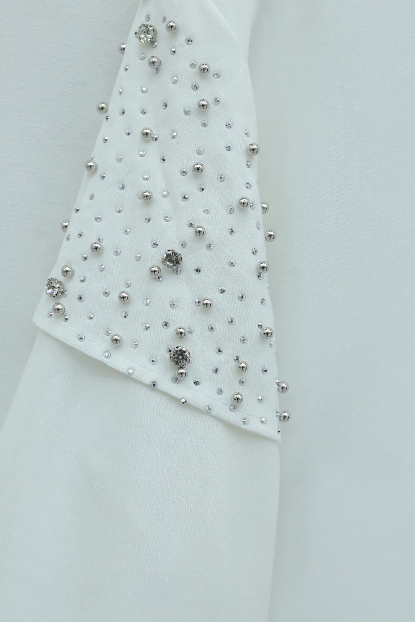 White Stone Detail Slit Button Cupra Shirt for Women - Podyumplus - by Peralane - photo 4