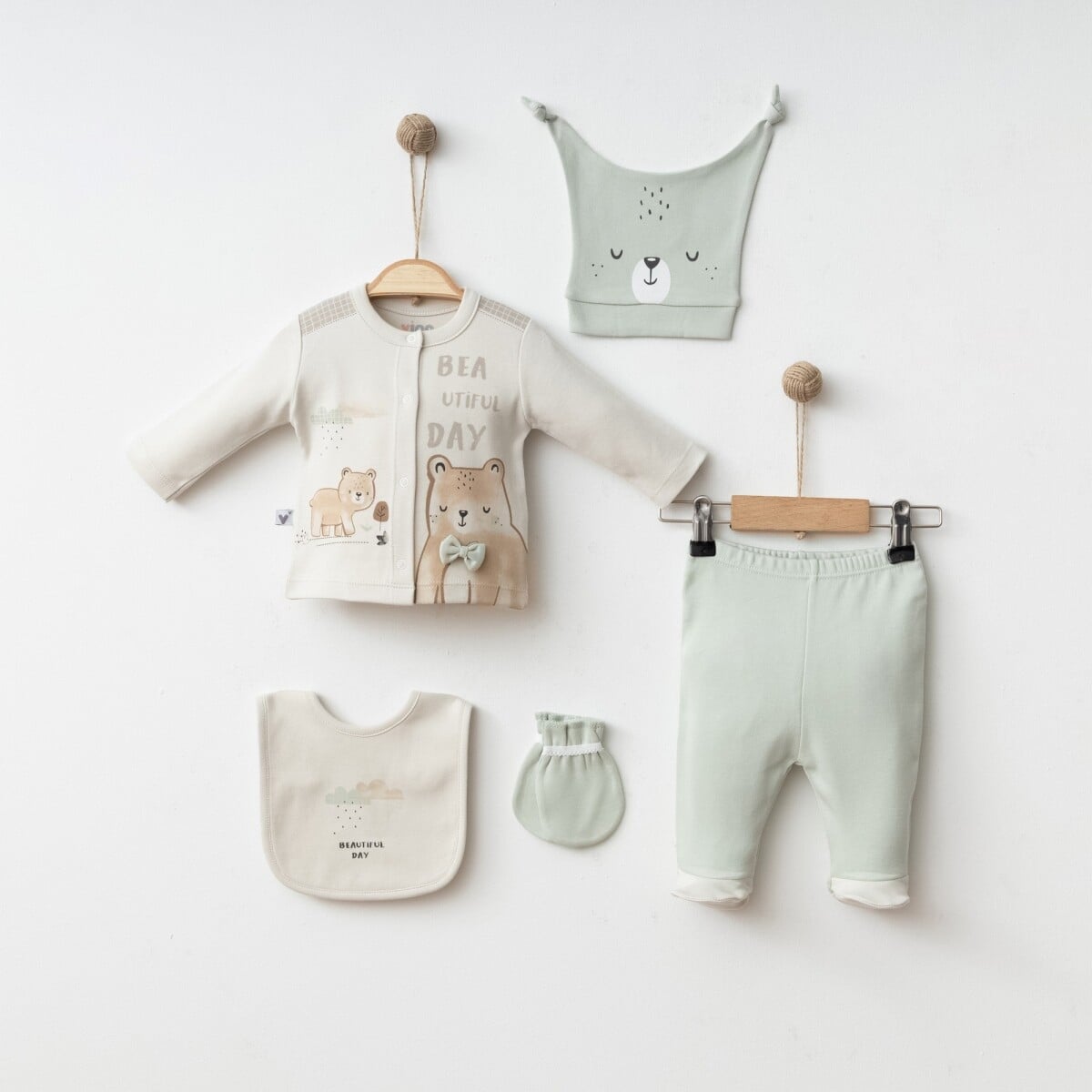 Newborn Boys' 5-Piece Set - Mint Green (0-3 Months) - Vina Baby - by Peralane