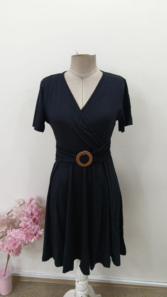 Women's Short Sleeve V-Neck Wrap Dress with Gold Ring Buckle, Black, Viscose, Midi Length - Janes - by Peralane - photo 5