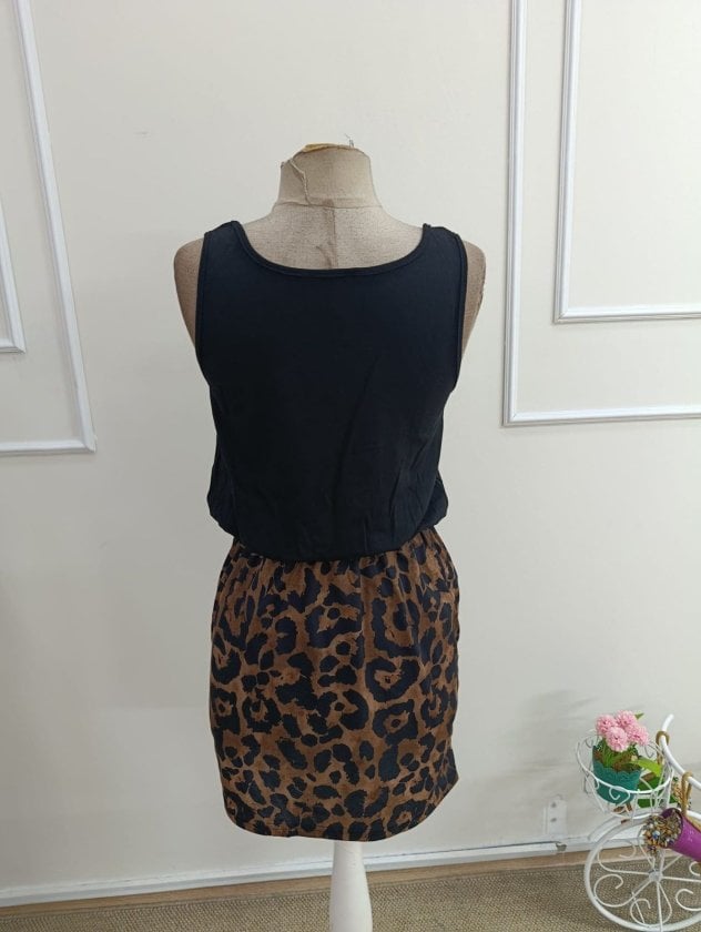 Women's Sleeveless Square Neck Top and Leopard Print Skirt Set - Janes - by Peralane - photo 6