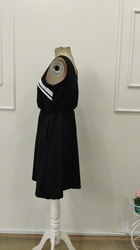Women's Sleeveless V-Neck Jersey Dress with Elasticated Waist - Janes - by Peralane - photo 5