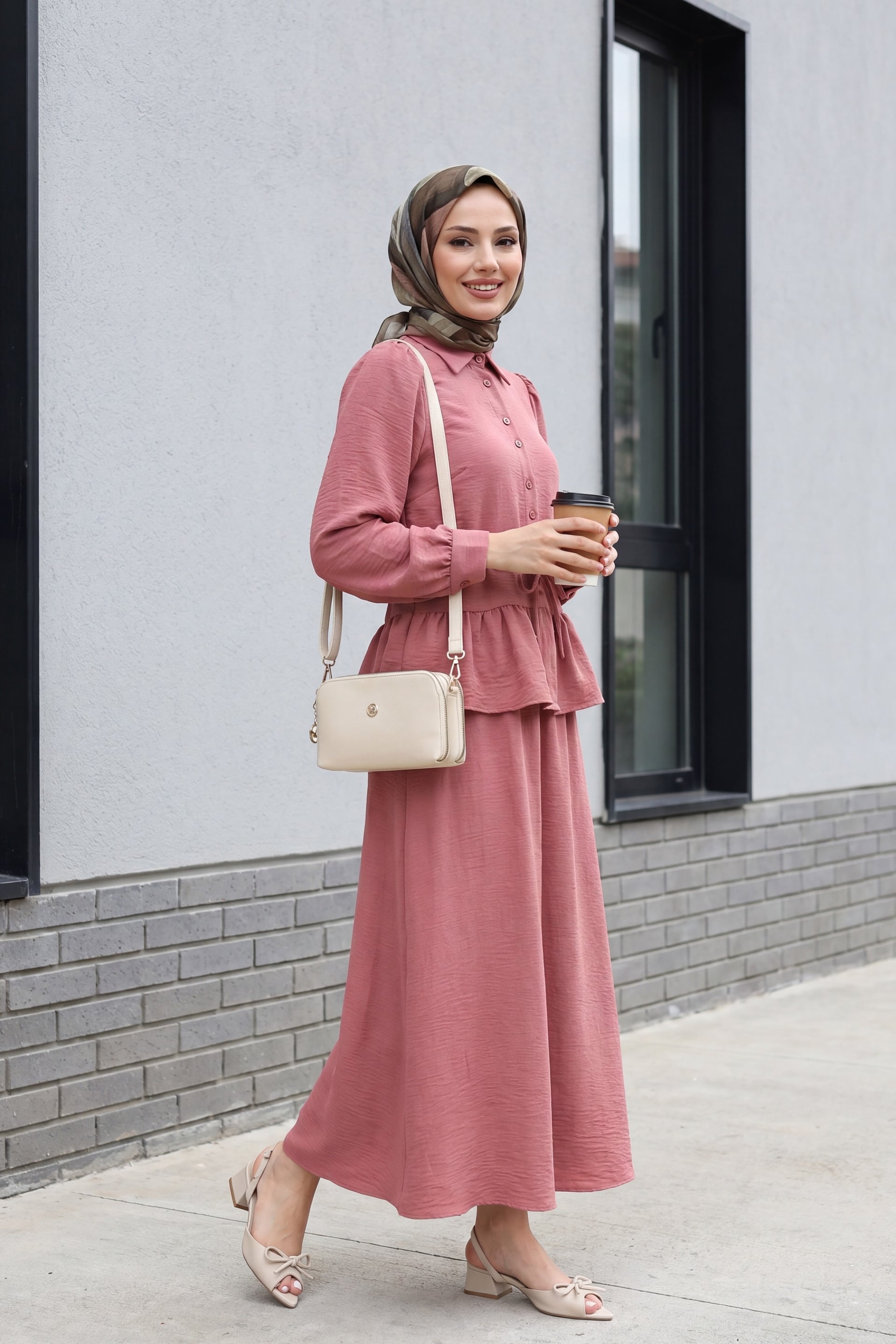 Dusty Rose Co-ord Set with Long-Sleeved Blouse and A-Line Maxi Skirt - Podyumplus - by Peralane - photo 2
