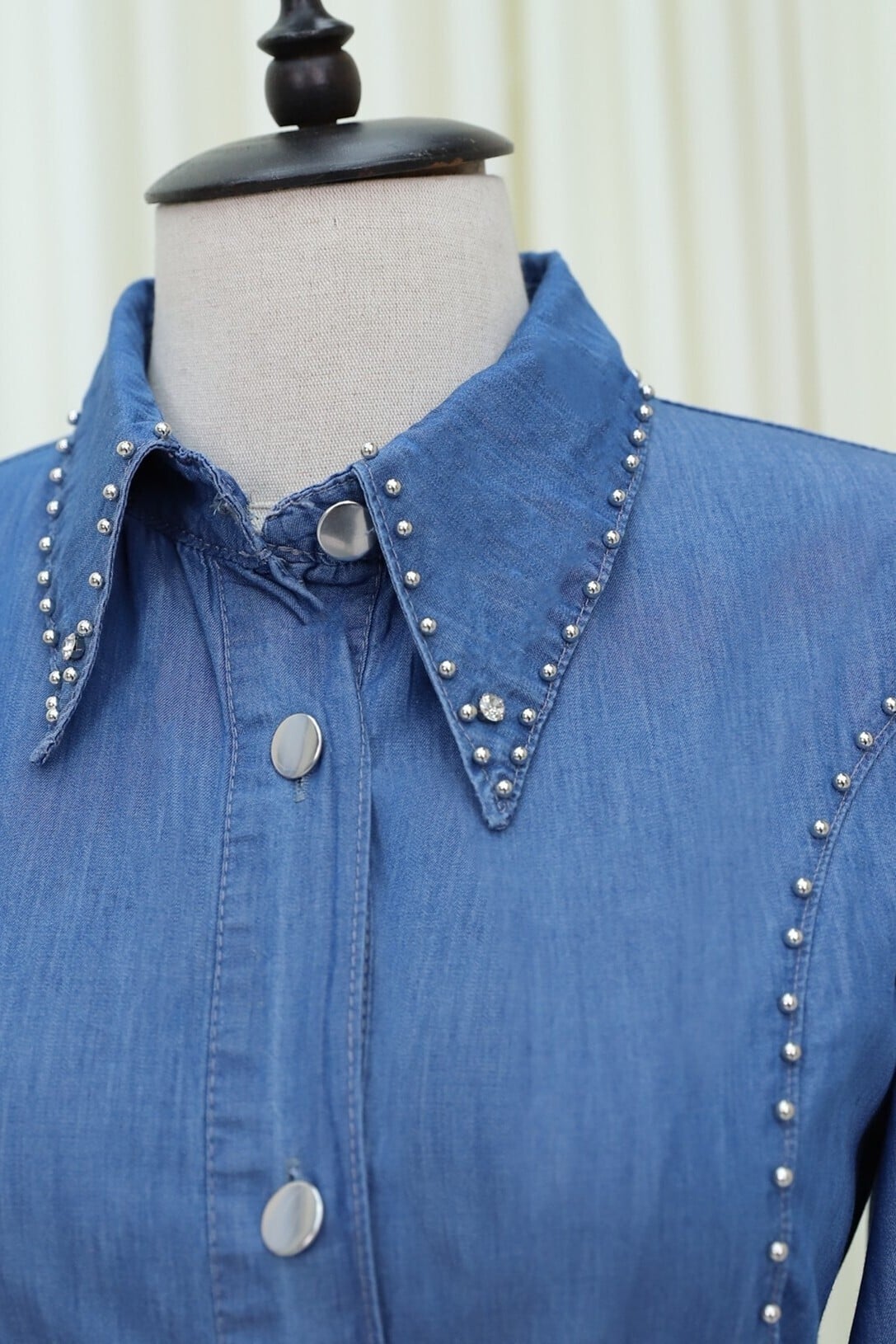 Beaded Denim Dress with Belt and Button Front - Blue - Podyumplus - by Peralane - photo 6