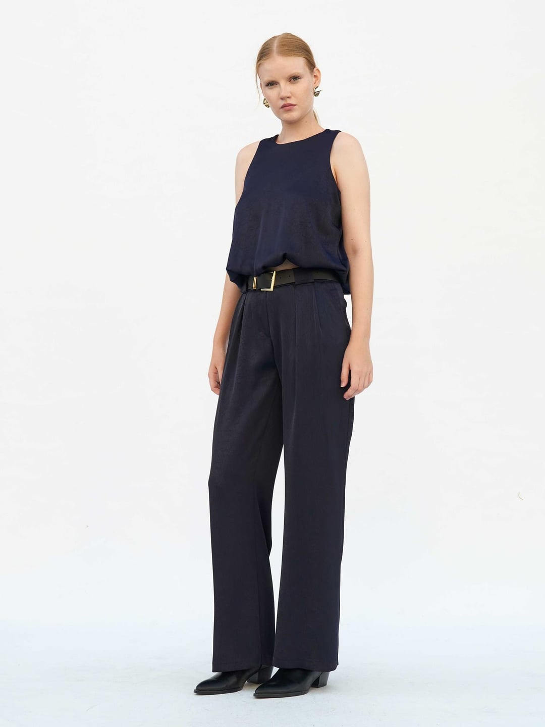 Navy Pleated Wide-Leg Trousers with Belt - Lefon - by Peralane - photo 8