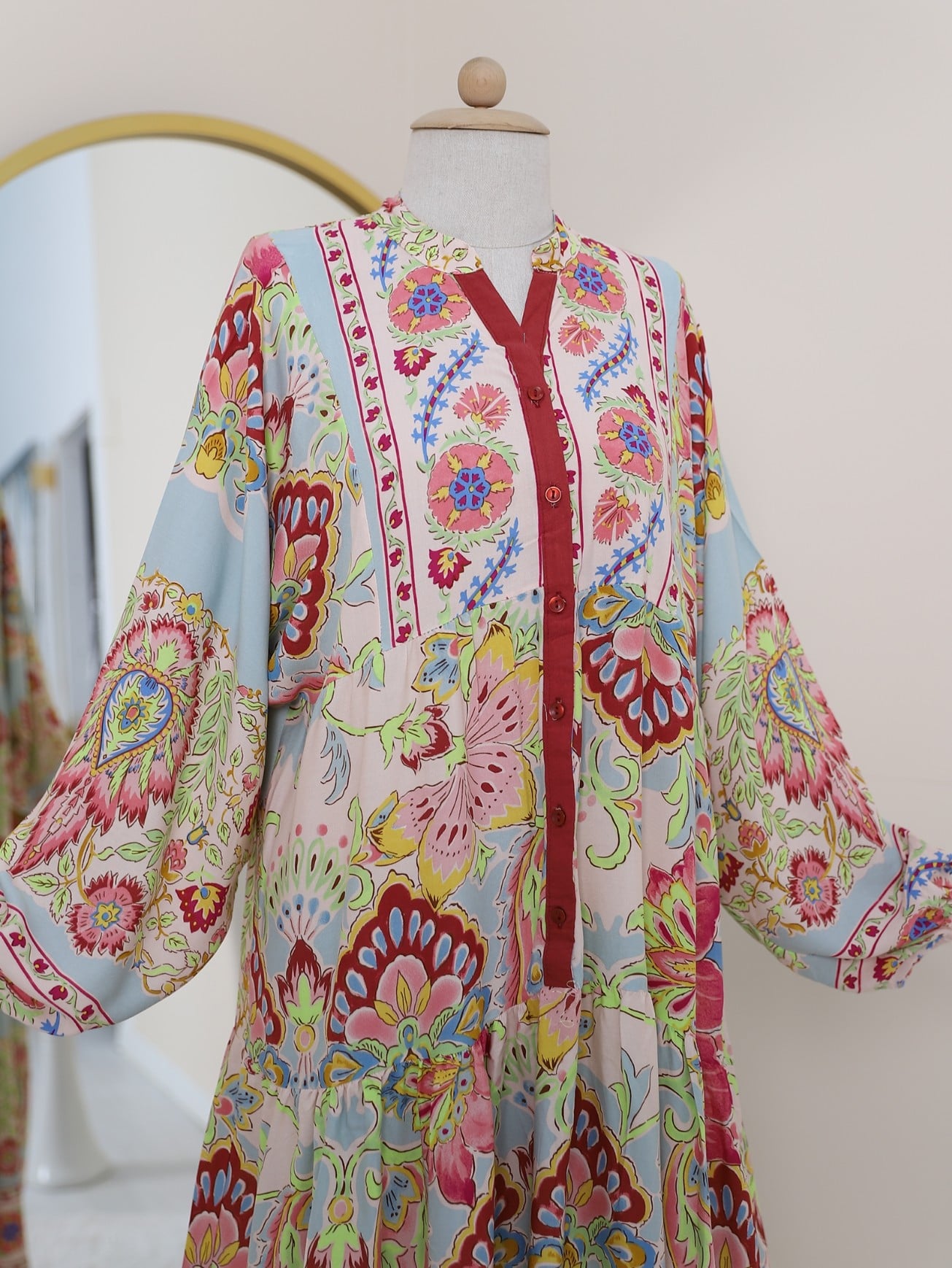 Pink Paisley Floral Print Long-Sleeved V-Neck Button-Up Dress - Podyumplus - by Peralane - photo 5